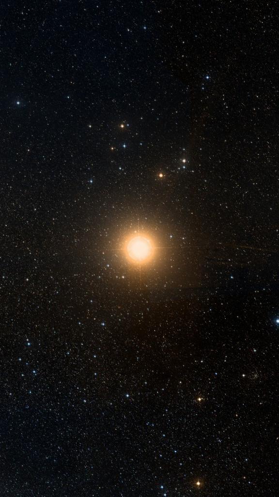 Le ciel autour de Gacrux, cadré au champ de Seestar S30 Pro