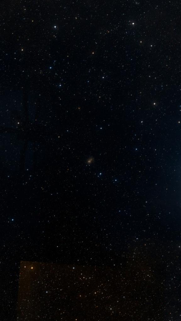 Le ciel autour de IC 10, cadré au champ de Seestar S30 Pro