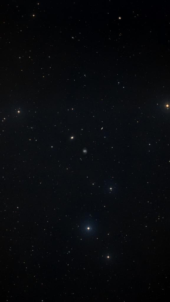 Le ciel autour de NGC 1042, cadré au champ de Seestar S30 Pro