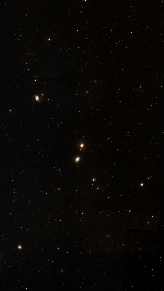 Le ciel autour de NGC 1549, cadré au champ de Seestar S30 Pro