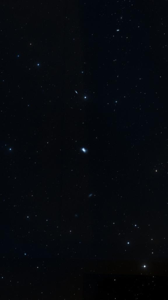 Le ciel autour de NGC 4449, cadré au champ de Seestar S30 Pro