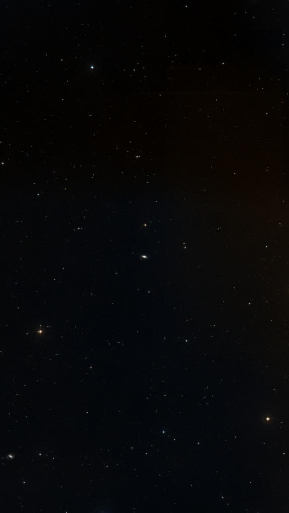 Le ciel autour de NGC 4546, cadré au champ de Seestar S30 Pro