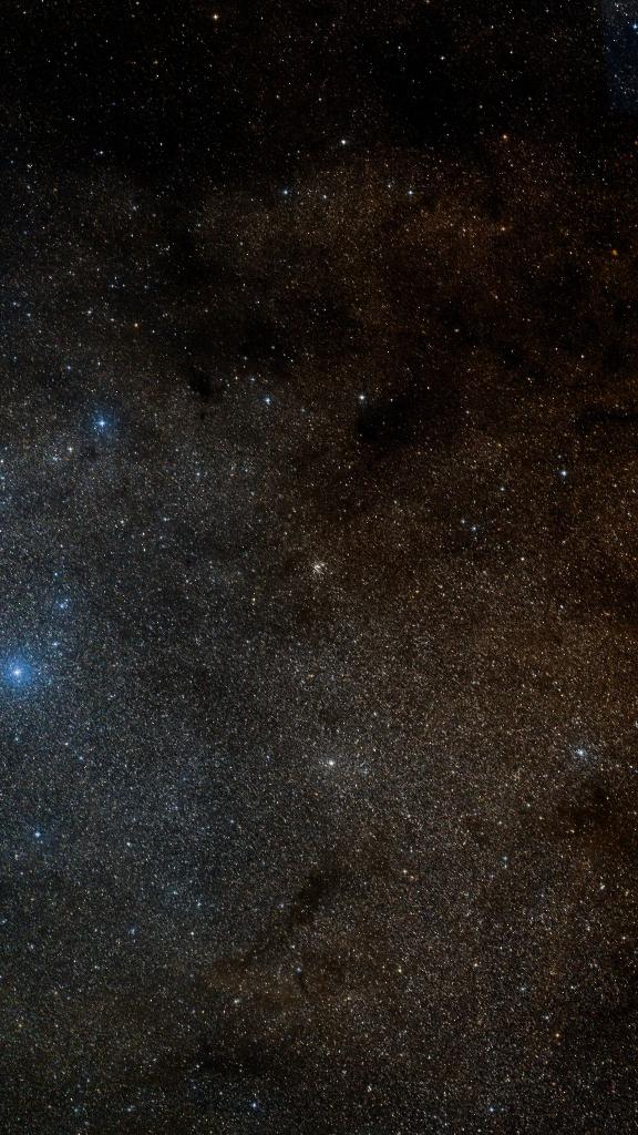 Le ciel autour de NGC 4815, cadré au champ de Seestar S30 Pro