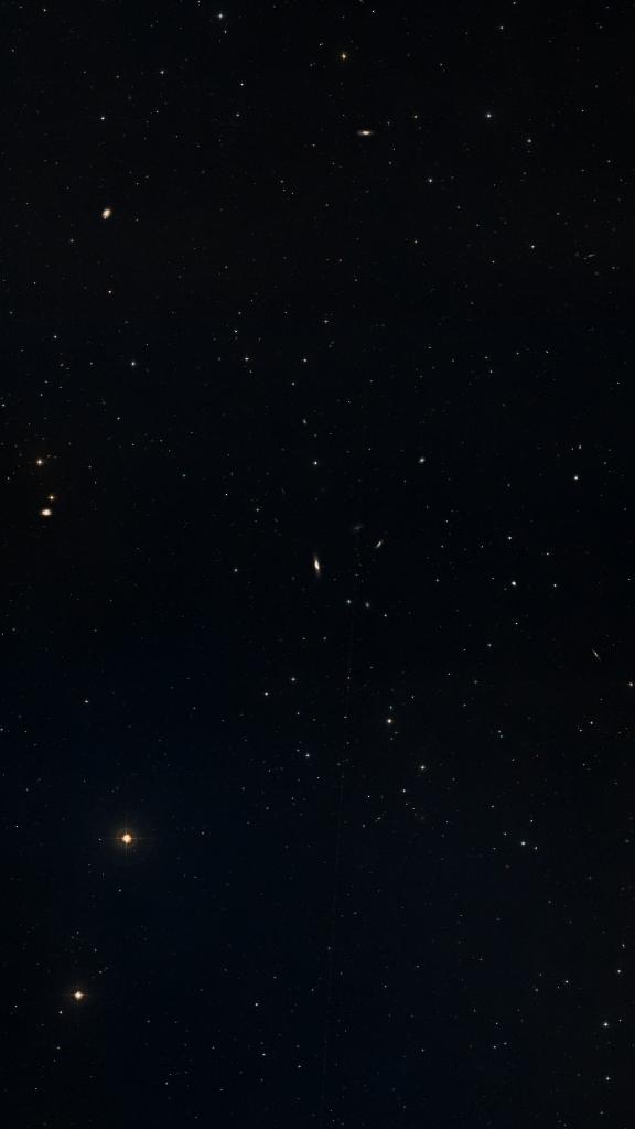Le ciel autour de NGC 4958, cadré au champ de Seestar S30 Pro