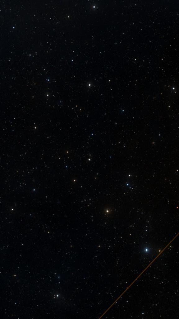 Le ciel autour de NGC 6824, cadré au champ de Seestar S30 Pro